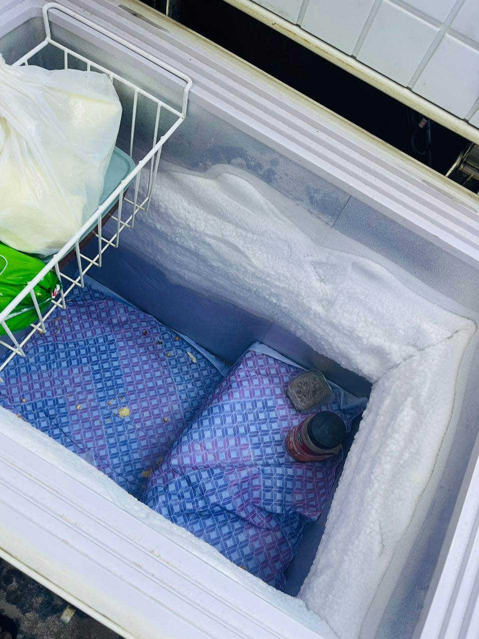 150 الف - كرافت 10 قدم - بغداد القاهره بغداد, العراق


**إذا كنت صاحب هذا الإعلان وتريد حذفه لأي سبب، رجاءا أرسل رسالة إلى الدعم الفني**