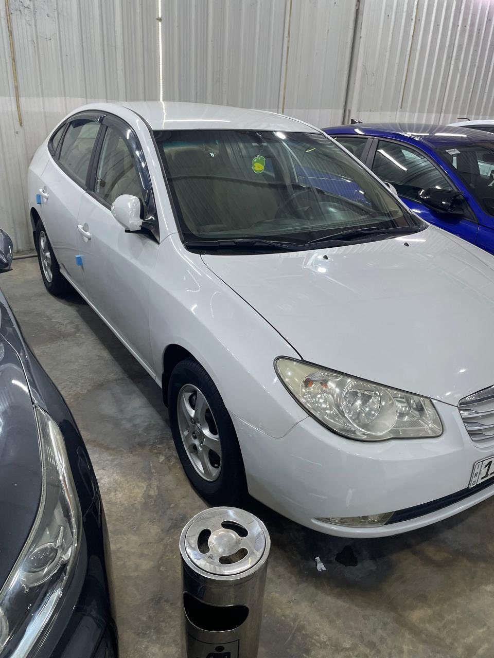 السلام عليكم/ سيارة للبيع  هونداي النترا  خليجي . موديل 2010 .رقمها بغداد الجديد انكليزي . محرك 1600 دكشن عادي  . سنوية مجددة . كير ومكينة وحدادة وتبريد  (خير من الله ).. 
    السعر    115 $ 
        وبيه مجال  وللاستفسار على هذا الرقم ***********
