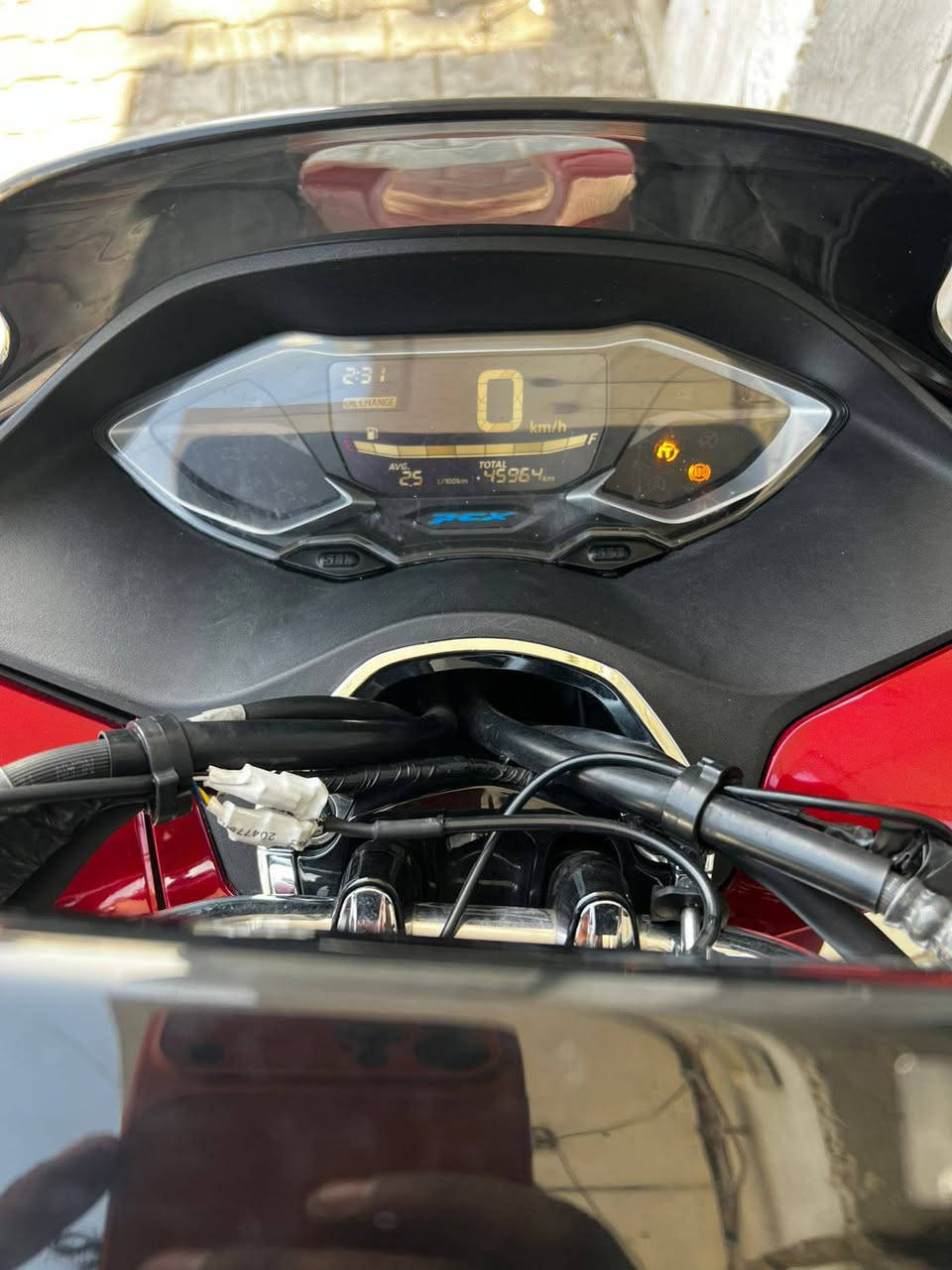 السلام عليكم دراجه pcx الجبل الرابع صارله شهرين نازله الدراجه 160 تدفئه يدات حساس زدحام كله شغاله شوفتك عينكم الدراجه مغلفه ppF الشراي *********** السعر 32 وبيه مجال
