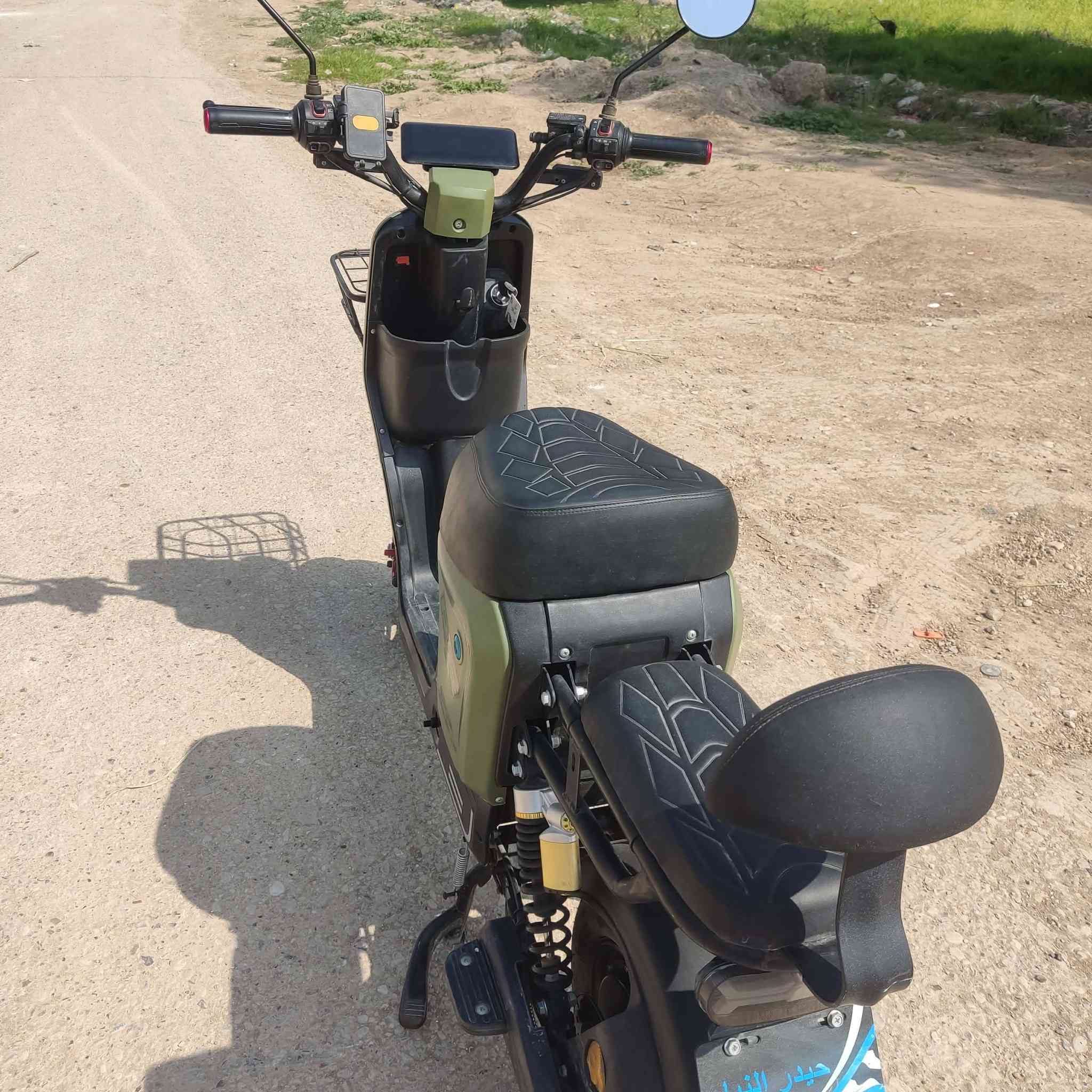 ‏السلام عليكم 
‏دراجه شحن  R8  شركه حيدر النيار للبيع دراجه كفاله عامه 
‏تجي خمسة بطاريات 🔋 مع كافت ملحقتها  وبصمه وكارت وايضأ شاحنه مالته 
‏كهربائية كلهه شغله لايك عالي نص زنون ابيض
بل شاره هورن كلهه شغال

تعال كلب شوف بيعنك 

‏سرعته الحقيقه 99  دراجه نظيفه جدأ  
‏
‏سعره خاص  ‏الي حاب يشتري يتصل  عل

 رقم‪***********‬‏ عنواني ديالى بعقوبه  تقاطع الامام عبدالله بن علي الهادي
