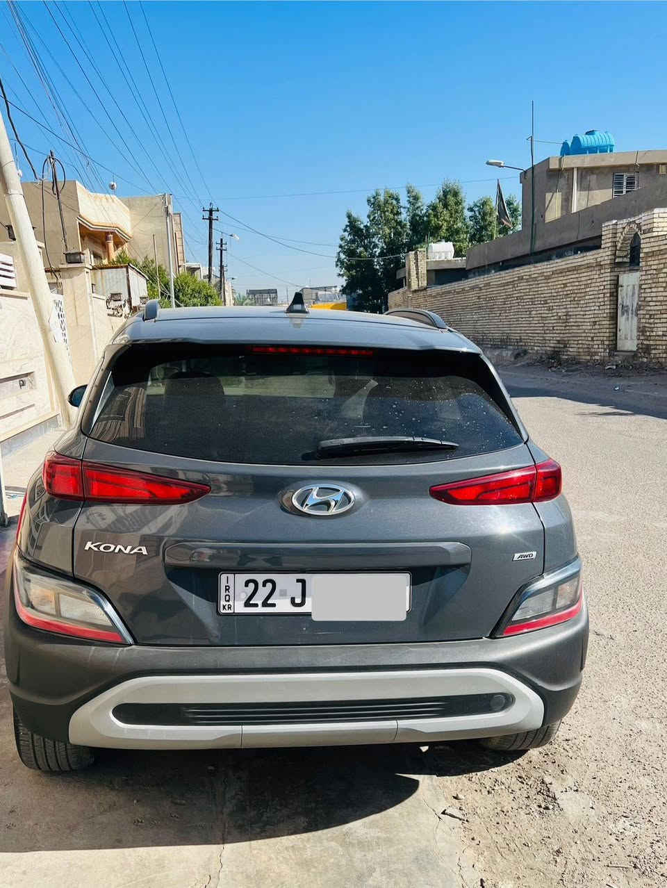 كونا 2023 كلين بدون صبغ بدون بارد
رقم اربيل بسمي 
المواصفات.
بصمه تشغيل وابواب 
تشغيل عن بعد
داخل ابيض
3 انظمة قيادة 
توقف ذاتي 
شاشه كبيره 
كامره دواره
رادارات
حساس خلفي
وباقي المواصفات  المعروفه
ماشية 58 الف

محرك 2000 دوش 
كير أوتو 
مكان سياره بغداد شارع سفارات قرب جسر عامريه 
تلفون ***********
