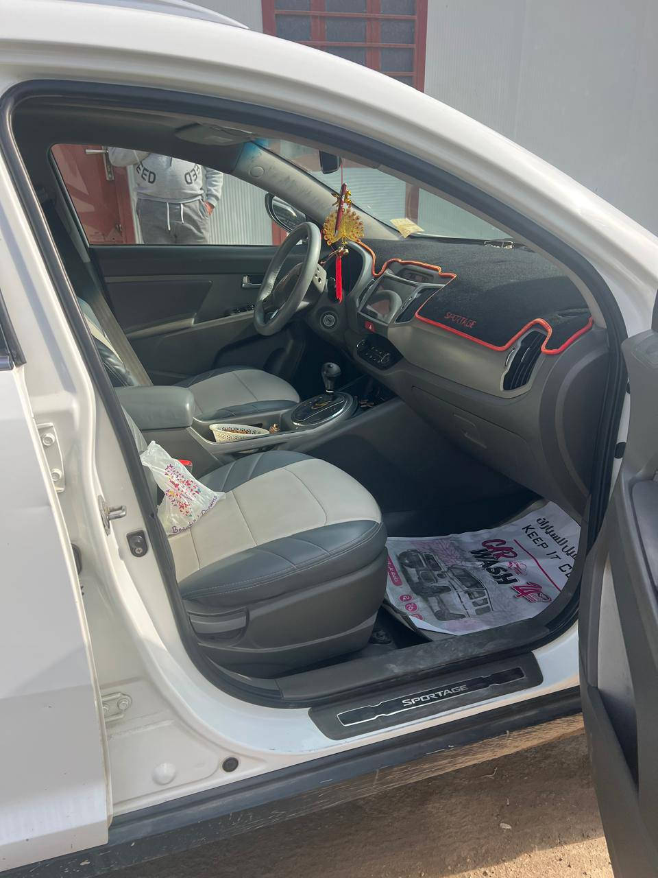 سلام عليكم كيا سبورتاج 2011كفاله عامه السياره جديده خير من الله خليجيه كفاله حتى المكينة العنوان بغداد تليفون *********** بغداد, العراق
