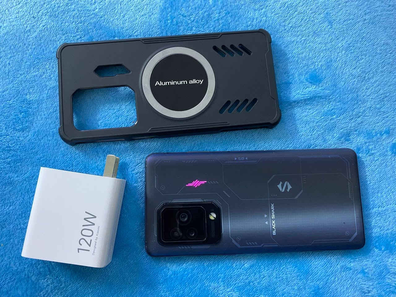 شاومي بلاك شارك 5 برو ملك اللعاب شفتات منه وبي
شاشة أوليد 144 هيرتز

رام 12 ذاكره  256

معالج سناب دراجون 8 الجيل 1
جهاز نضيف اخو الجديد زلغ مابي 

كاميرا 108+13+5 ميجا بيكسل

بطاريه 4650 شاحن بطاريه 120 واط غراضه شاحنه 120واط وكفر فقط
مكاني بغداد  السعر 400وبي مجال كلش  بسيط


**إذا كنت صاحب هذا الإعلان وتريد حذفه لأي سبب، رجاءا أرسل رسالة إلى الدعم الفني**