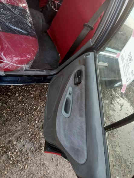 السلام عليكم برنس فراشه للبيع موديل 96 رقم بغداد الماني باسمي سياره جديده السعر 32 تبريد شغال تحويل مباشر عنوان بغداد التاجي.***********=***********
