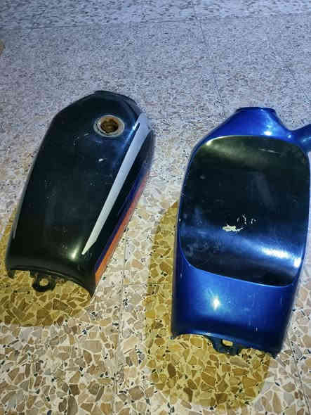 صالنصه كاتم جديده وتاكني باكستاني وتانكي الاسود مزروف ومضروب حار وبارد كلشي مابي 
تعال قيم واخذ ابيع بسعر اليعجبني 
***********
