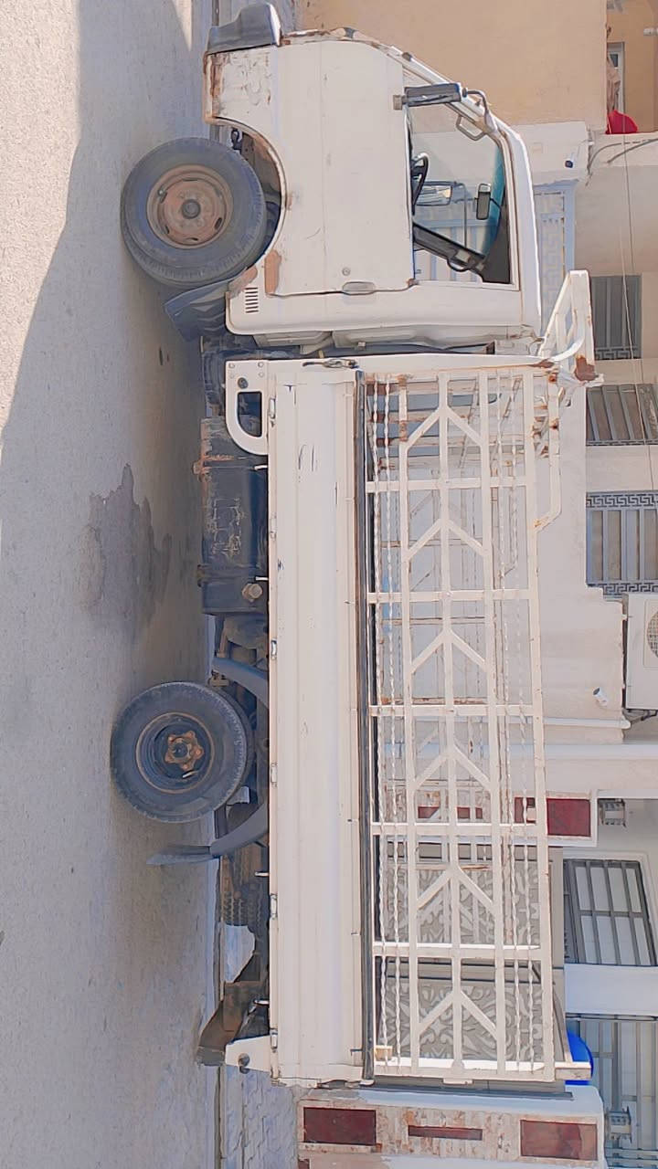 سلام عليكم سياره البيع  مديل 93 سياره بسمي رقمه بغداد  تحويل مباشر مكاني الكوت سياره خير من الله مال جناي عارضهاا ب46وبيها مجال والشراي بي خير ويدلل وهذا رقمي ***********
