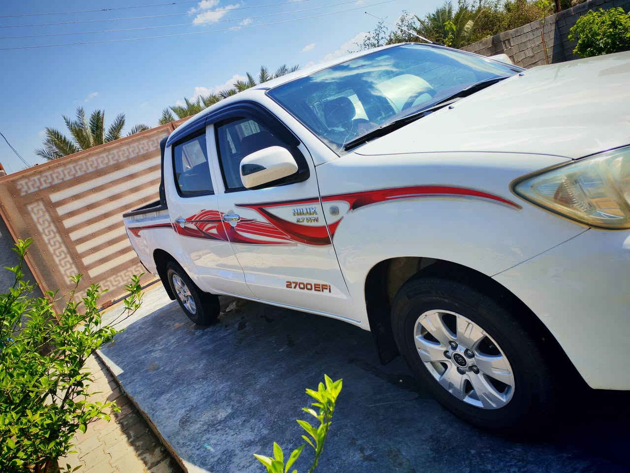 للبيع بيكم موديل 2010 رقم بغداد مكفوله كفاله عامه من صبغ  سعودي باب محرك كير اكس مكفولات تخم تاير صدر جديد ماشيه 200 الف السعر 160 شراي يتصل مكان الكرمه الشهابي ***********
