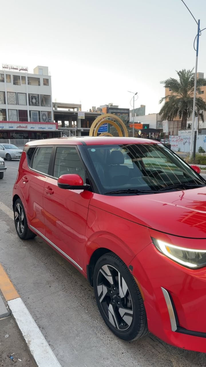 السلام عليكم كيا صول 23للبيع موديل جي تي لاين
1بصمع +بصمة ابواب 
2فتحه 
3فول رادار
4كشن تدفأه
5توقف ذاتي
6قياده شبه ذاتيه 
7تحديد مسار
8كروز سرعه 
9شحن واير لس 
10تبريد منفصل مناخين 
11سستم اناره تفاعلي بلادي 
12سستم صوت هارمن كاردن +دمام بل جنطه بلادي
13لد نهاري +3عدسات زنون
14مكينه دوش نضامين قياده نورمل +سبورت🚀
فول للخير ماكو شي مابيه 
حادث امريكه دعاميه اماميه وبل عراق جاملغ خلفي 
ماشيه 72الف وقابل للزياده 
السعر 173وبيه مجال
***********
مكاني بغداد اليرموك
صور الحادث موجوده بل منشور
