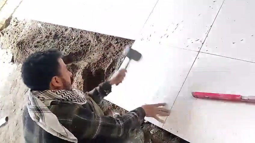 سلام عليكم خلفه سيراميك متفرغ حالين ***********
