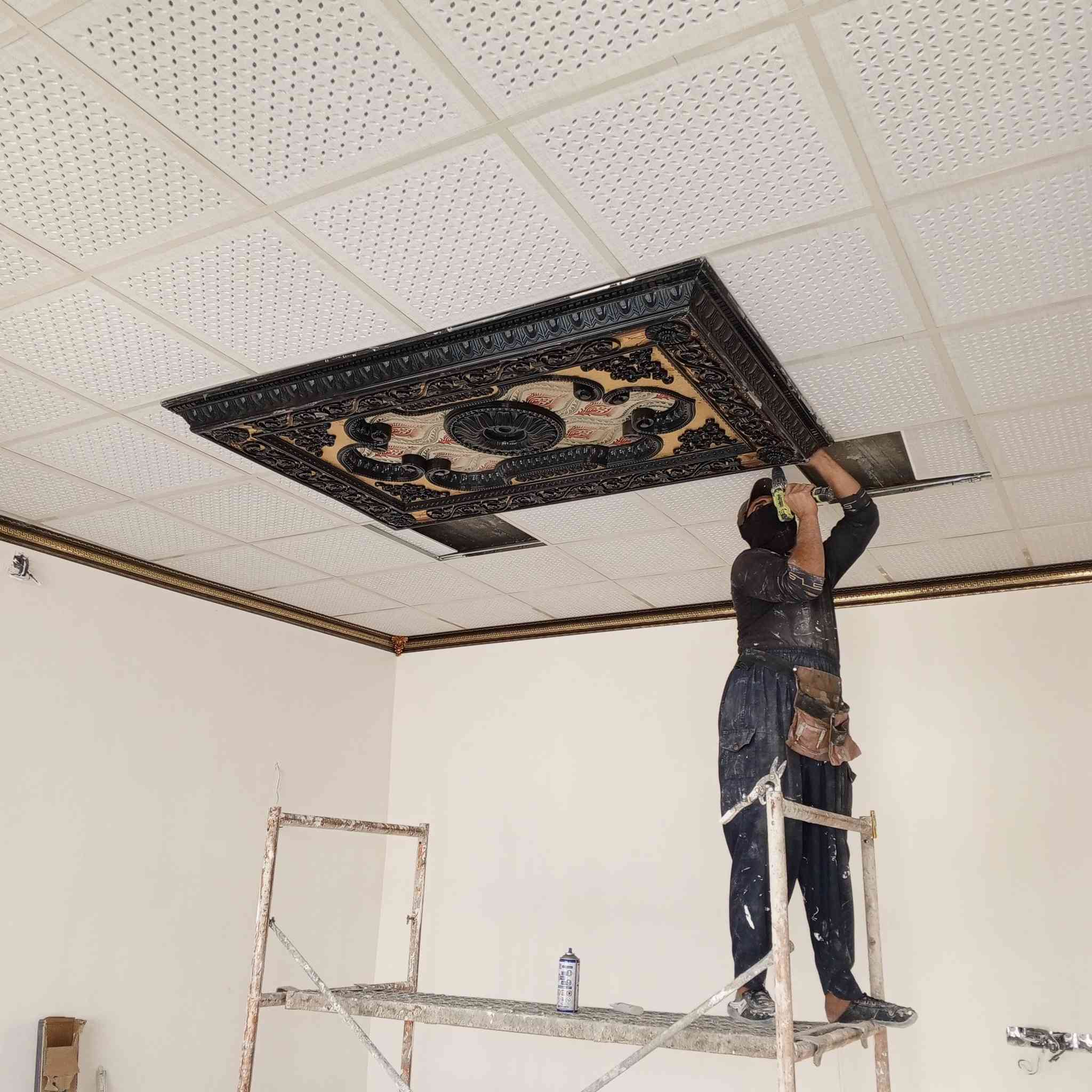 دار البيع في سيف سعد القمانيه حي الكراد خلف الشقق قرب مانزيخانه عين شمس المساحه 250ملك صرف  شارع تبليط السعر 65 وبي مجال رقم الهاتف ***********
