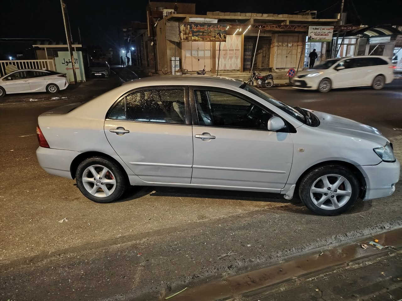 السلام عليكم  كورلا موديل 2007سنويه ساقطه صارلها سنه  محرك 18. لاستفسار الاتصل عل الرقم***********
