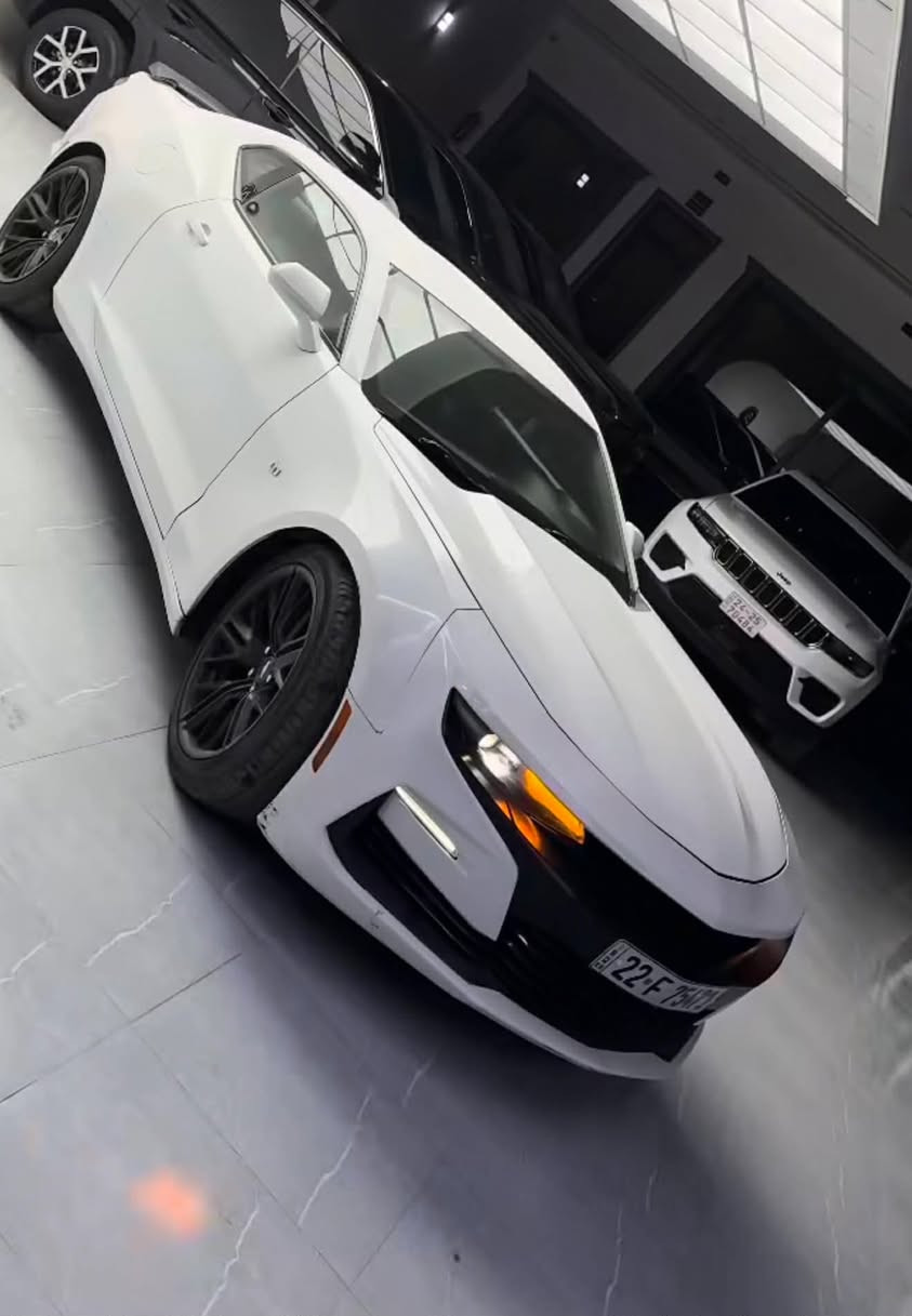 سياره كمارو للبيع 
موديل 2020
الفئه ss
قطعتين مضرره 
لون ابيض 
ماده المقاعد قماش 
كير 10 نمر 
رقم الهاتف ***********
