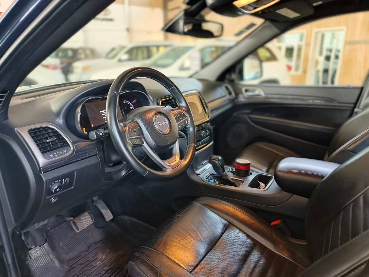 جيب امريكي موديل ٢٠
عداد ٤٠ ميل لمتد فول مواصفات الاكس معروفة 
للاستفسار ***********
حادث صبغ قليل من البنيد وخشم الجاملغ بدون تبديل
