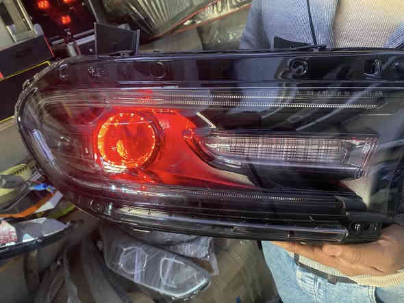 زوج مازدات جارجر زارع بيهن عدسات وزرع عين الشيطان سعرهن 500 الف قفل للاستفسار ***********
