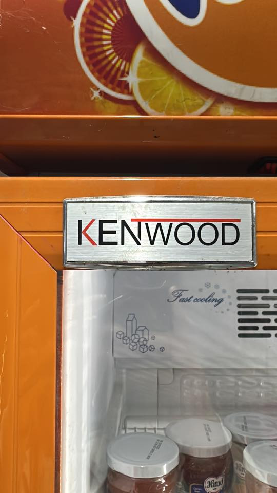 براد 28 قدم  لبيع مستخدم شي قليل السعر 650 الاتصال ع هذا الرقم ***********
