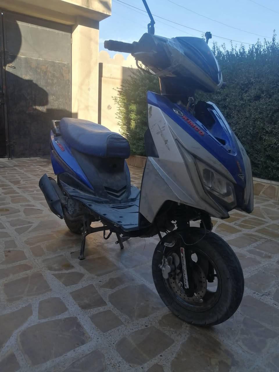 ماطور ماكس لل بيع سعر 400الف وبيها مجال مكينه شرط ما مفتوحه شراي اتصال علا رقم ***********
