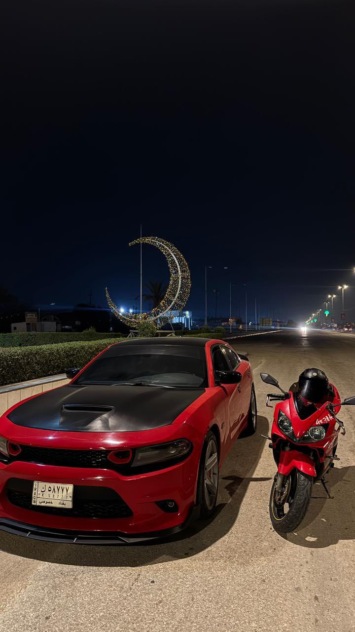 دوج جارجر 2018
V8 ( ٨سلندر )

بصمه تشغيل عن بعد
كشن كهربائي
 قطعتين تبريد
شاشة كبيرة
دركة حرف D
ويل نجمه اصلي
لحية اماميه
فجوج حمر
السياره عليها ادامه
وبيها سونار مسوي البارحه
بيها باب وجاملغ بدون تبديل والجاملغ الثاني مصبوغ نصه 
والشاصي الايسر تعمير  فقط على كد 4 اصابع

السعر 165 وبيها مجال
رقم بغداد
 مكاني كربلاء

‭0790 114 1050‬
اتصال فقط
