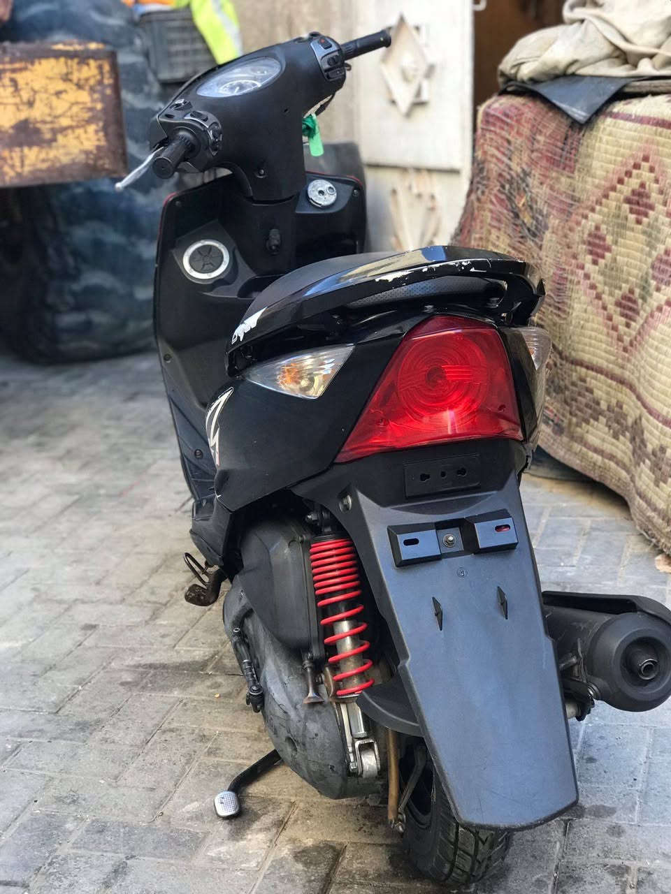 السلام عليكم دراجه CTR ثعلب دراجه نضيفه وماعايزة برغي كبل للشارع سلف هندر شغال كهربائيات كامله اشاير كامله نكرة سلف بكل وقت عليهه وياله مال جي تي ار حديث دراجه شلعه ومعدل وبل واقع احله من صور تراي لللبصرة مكاني مدينة الصدر السعر 700
***********
