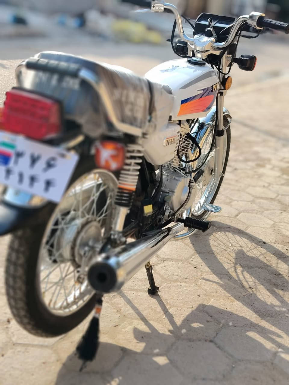 سلام عليكم دراجه للبيع أوراق سكنر دراجه نضيفه شوفت عينك صالها سبوعين من معمره دراجه قويه هاون السعر 950 وبيها مجال حگ الجيه مكاني ميسان قطاع 30الستفسار عل دراجه متواجد خاص ومتواجد عل رصيد   ***********
