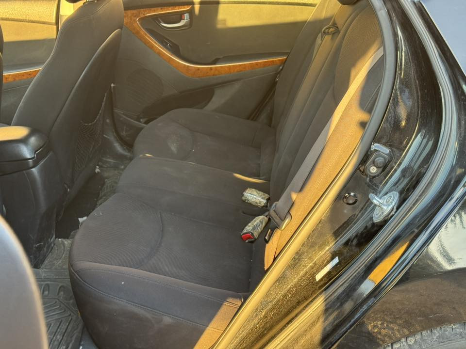 مكلف بنشر النترة 2015فول عدة البصمة كير مكينة جدد صدر نضيف سيارة مال بيت مال جناي بدون حادث وسونار مرفوق ب منشور السعر ١١٥ وبيه مجال 
المكان ديالى خان بني سعد
‭٠٧٧٠ ٧٦١ ٤٣٣٢‬
