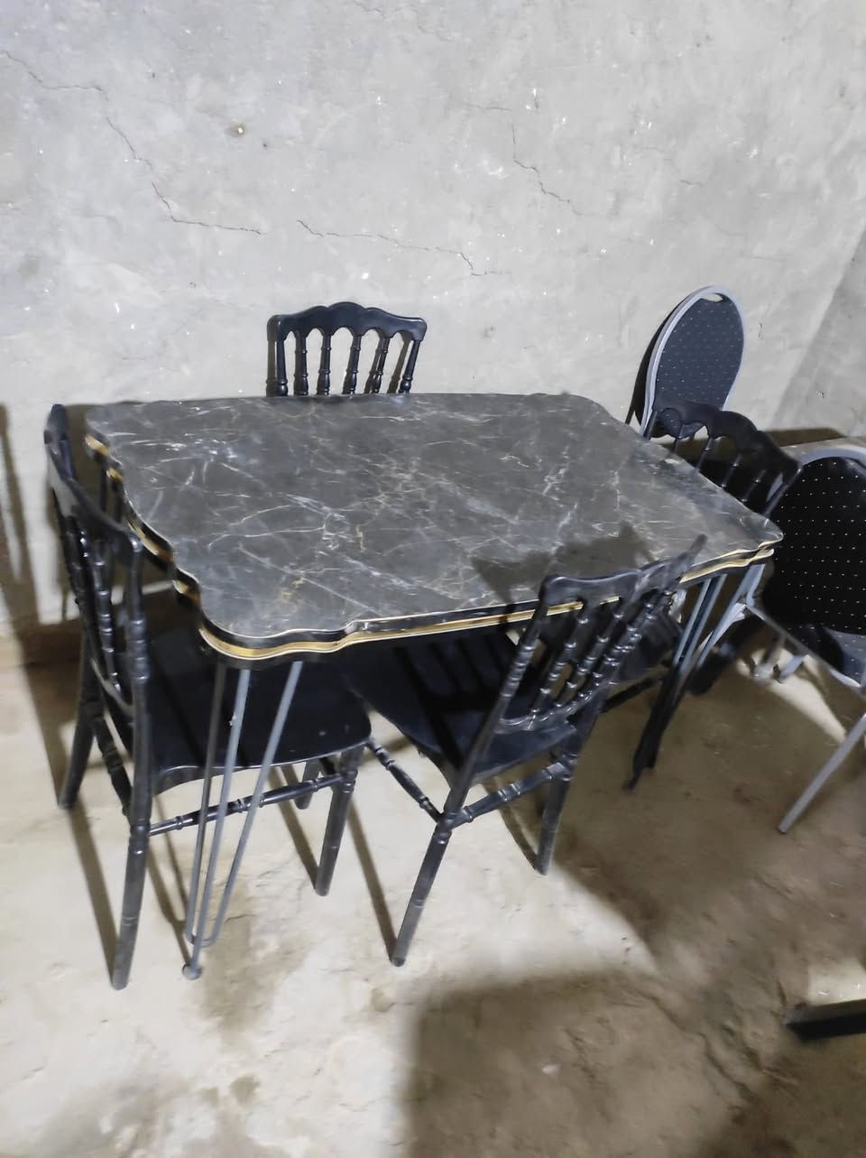 ميز طعام جديد ربع كراس جديد بالكارتون بلاش ٩٠ الف العنوان بابل المدحتيه قرب معهد ستاذ خالد مقابيل المنتزه لاستفسار خاص


**إذا كنت صاحب هذا الإعلان وتريد حذفه لأي سبب، رجاءا أرسل رسالة إلى الدعم الفني**