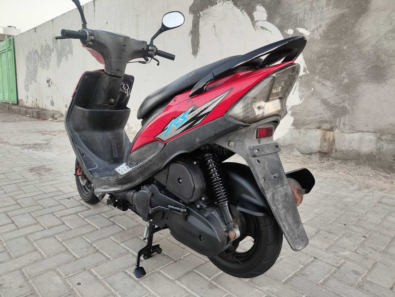 ماكس عدله جديده ما مفتوحه كهربائيات كلها شغاله اي نقص ماكو بوشه49بلاد مامفتوحه شلعه ومشي ونعومه كفراتها بلاد دراجه جديده سعر 550 وبيها مجال الاستفسار *********** أو متواجد وتساب مكاني بصره حي شرطه قرب المعارض مال سيارات جديده مقابيل حيانيه
