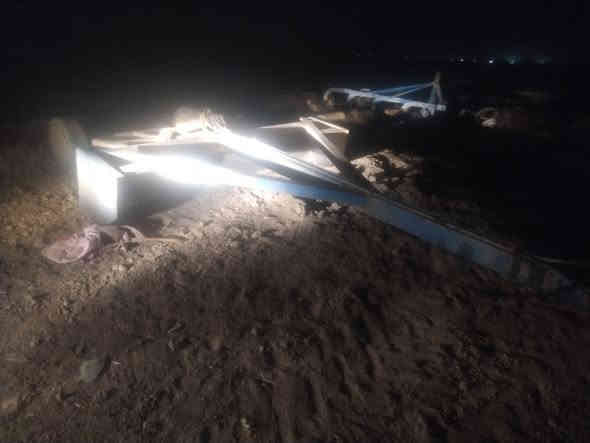 معدلان للبيع  ٣ متر مكفول من لحيم طك ***********
