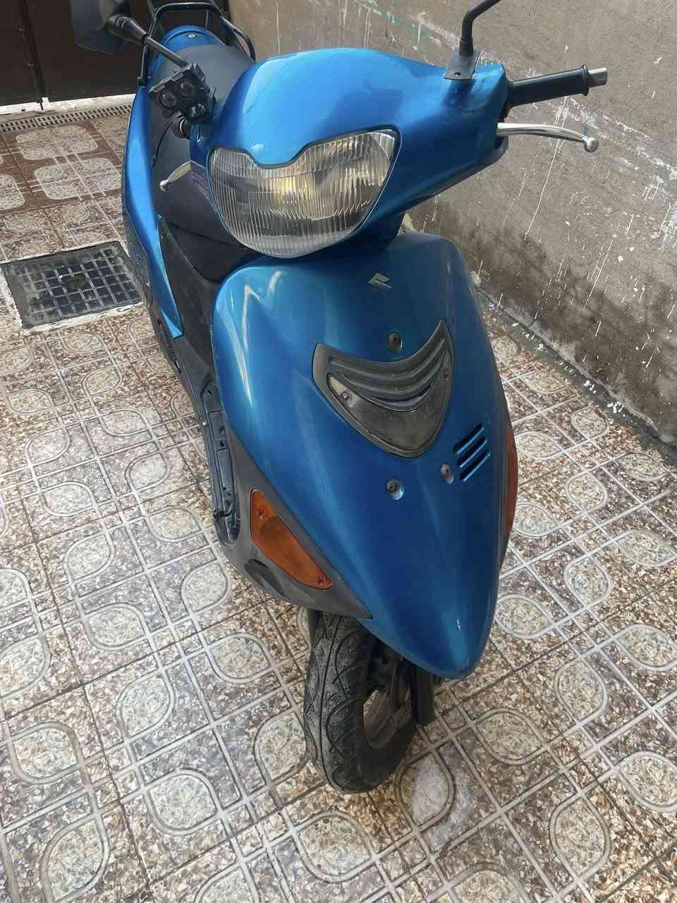 للبيع دراجة ساسوكي ياباني دراجة نضيفة استفسار اكثر***********مكاني صويرة شارع السبيس
