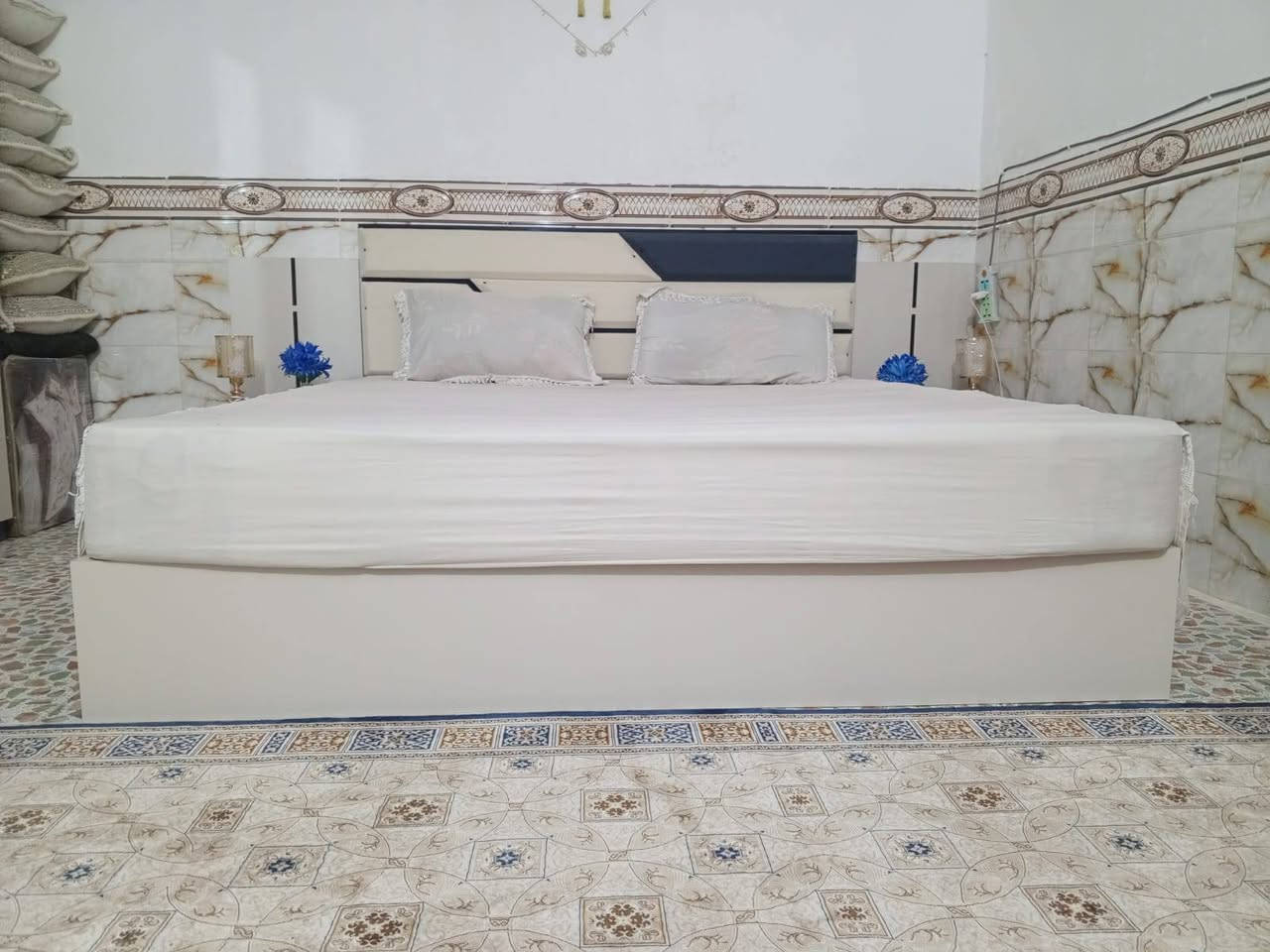 غرفة خشاب تركي الكنتور عرض 220m ارتفاع  200m سعر 700وبي مجال


**إذا كنت صاحب هذا الإعلان وتريد حذفه لأي سبب، رجاءا أرسل رسالة إلى الدعم الفني**