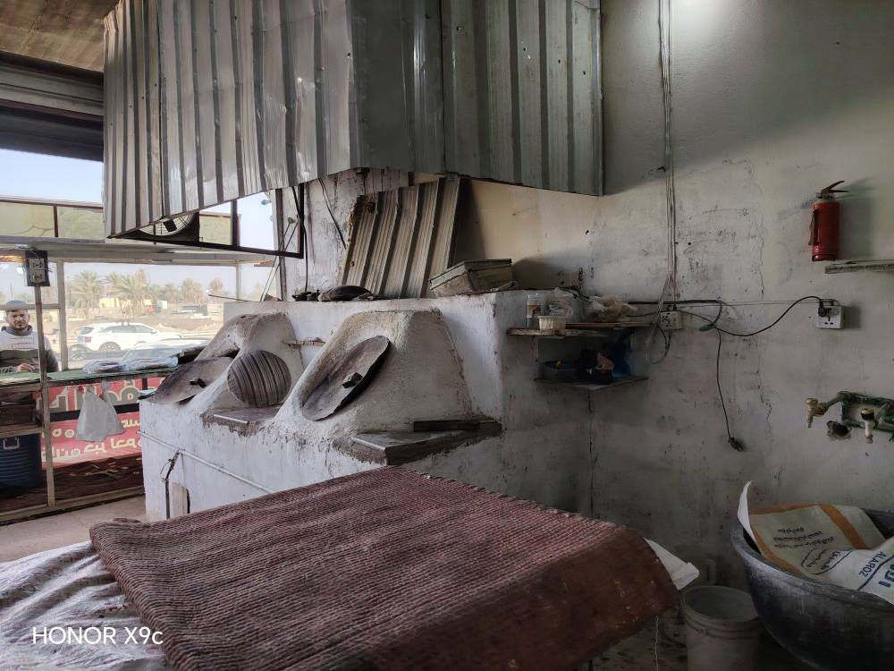 سلام عليكم مخبز البيع
المكان نجف الكوفه قرب جسر المام علي
الرقم *********** التفسار
