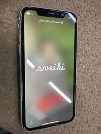 آيفون ١١ • ١٢٨ • شاشة تحتاج تبديل