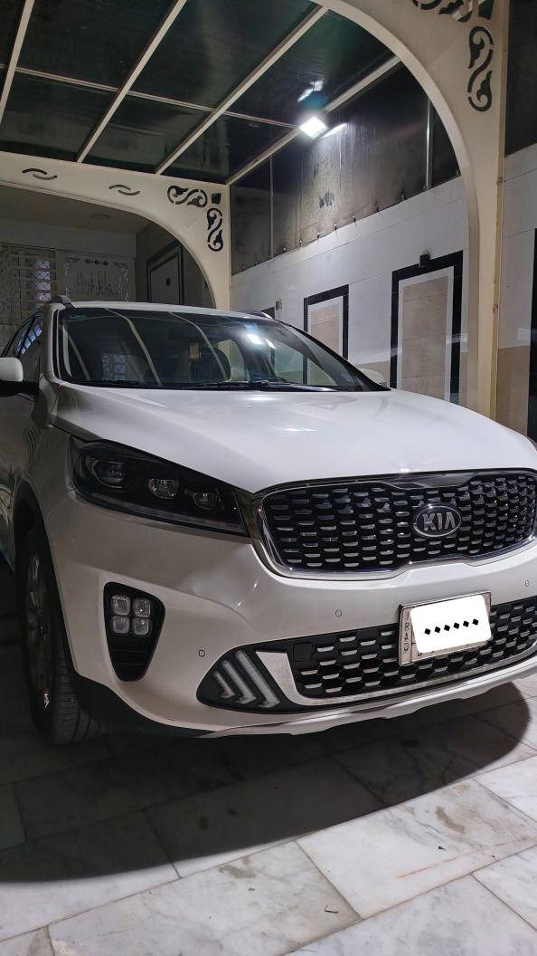 سورنتو 2020 ( خـليـجـي ) لوك 
 ماشيه ٦٨ الف فول مواصفات
 عدا الفتحه محرك 6 سلندر 7 أركب 
شاشة كبيره لمس كاميرا حاسه راردارت حاسات 
تحكمات ستريت بلوتوث اوكس كار بل 
سيارة كفاله عامه من كلشي 

محرك كير واير بشرط مامفتوح
سيارة حيل نظيفة كلشي عل بلاد جديد 
سنوية هزة كلشي جديد مدفوع لـ
باسمي السنوية بشرط تحويل وغرامـة
سيارة مابيـها دينار مصرف كامل من كل نواحي
سعرها ٢٦٥ النجف, العراق


**إذا كنت صاحب هذا الإعلان وتريد حذفه لأي سبب، رجاءا أرسل رسالة إلى الدعم الفني**