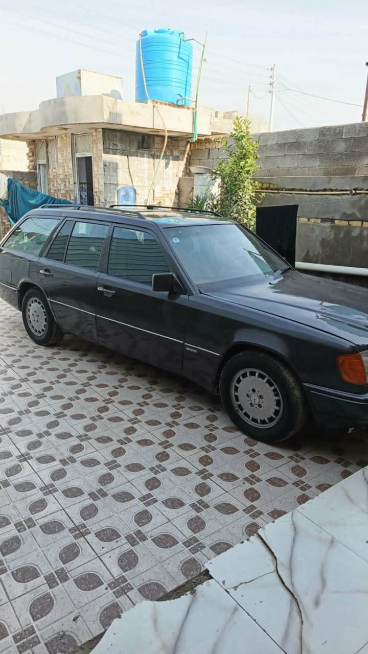 السلام عليكم مارسدس مديل 1991 كير مكينه حداديه تخم تأير كله جاهز مكينه بلاديه كير بلا  رقم بغداد بسمنه جاهزه السياره قواعد دبلات بلادي مكفول مكان السياره كربلاء السعر 58 وبيها مجال قليل النتصال عل رقم ***********
