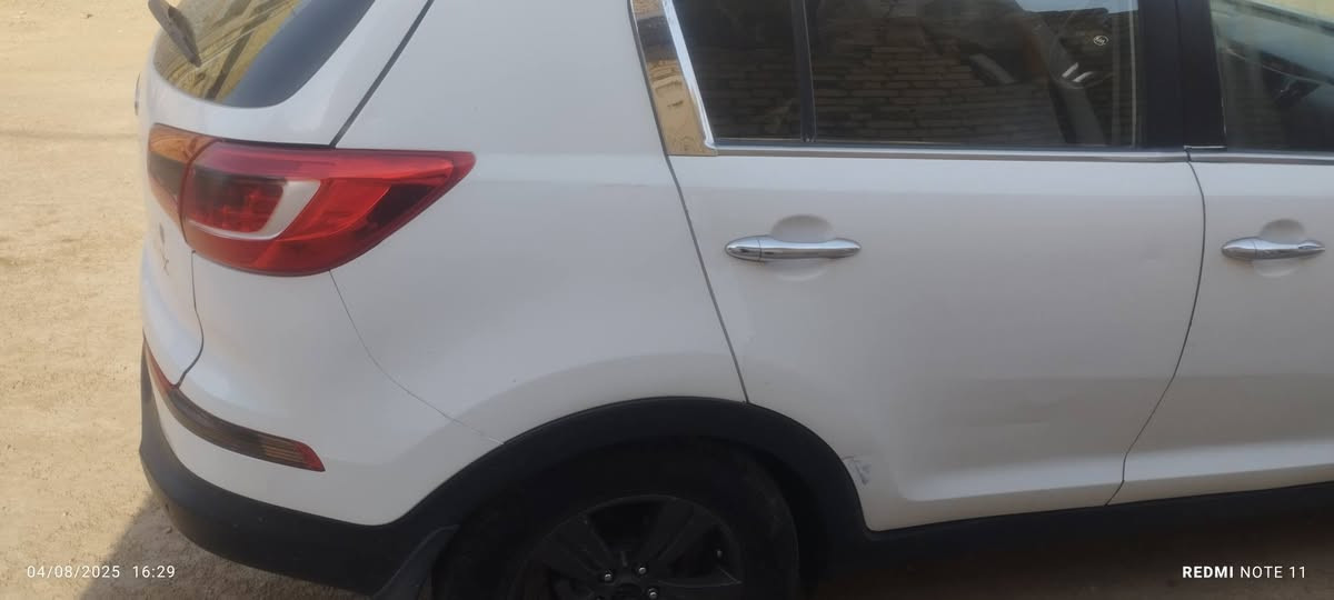 كيا سبورتاج 2011
رقم بصره الماني ماشيه 150 الف

السياره بيها ضربه جاملغ الخلفي صفحة العبري معمر وبيها رشات صبغ ابيع ما مكفول  مكينه كير حدادية 80بلميه الأمامية الخلفية ميه بالمية تخم تاير 

راعيها يريد تحويل عليها غرامة 300 الف على المشتري 190 الف وراعيها واكف 110الف

السياره مال جناي 

السعر ١١٥ وبيها مجال
***********
***********
