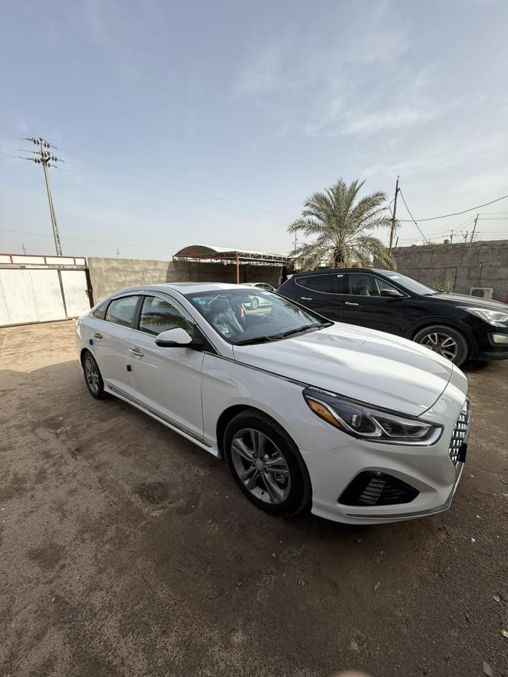 سوناتا 2018 وارد كندي
رقم بصرة ، سنوية جديدة 2031 لون ابيض

كشنات جلد وبصمة وتحكمات كهربائية للكشنات وسيارة فتحة وتعمل بنظام eco وstandard ونظام المركب وشاشة عرض لمس ومبدل كازكيت علمود لا ادك ولف وسيارة كما موضح في صور

سعر 148 ورقة وبيها مجال للشراي
للأستفسار ***********
