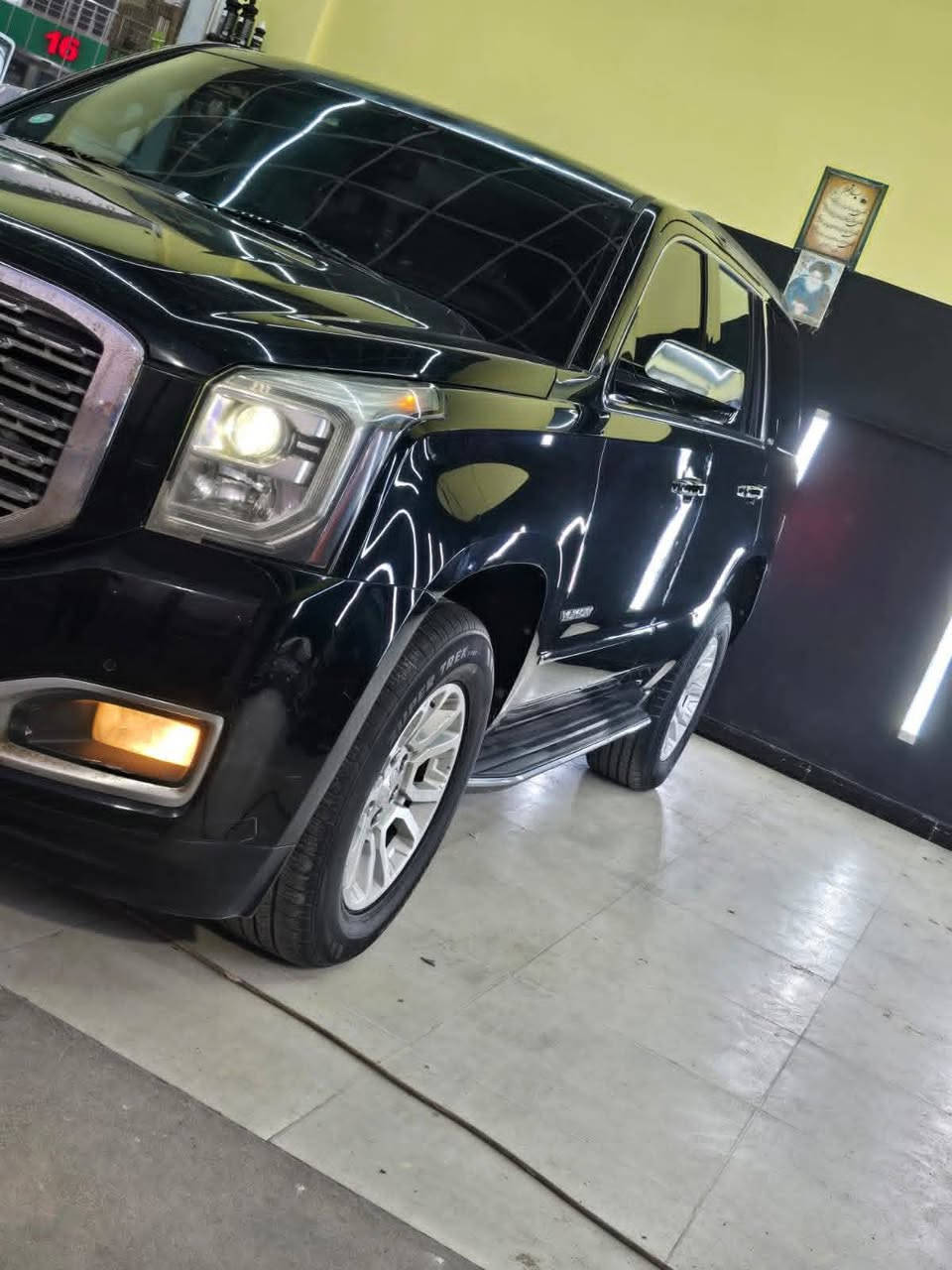 سلام عليكم ورحمة الله وبركاته جمسي يوكن البيع أدوات باقي تفاصيل على رقم ***********
