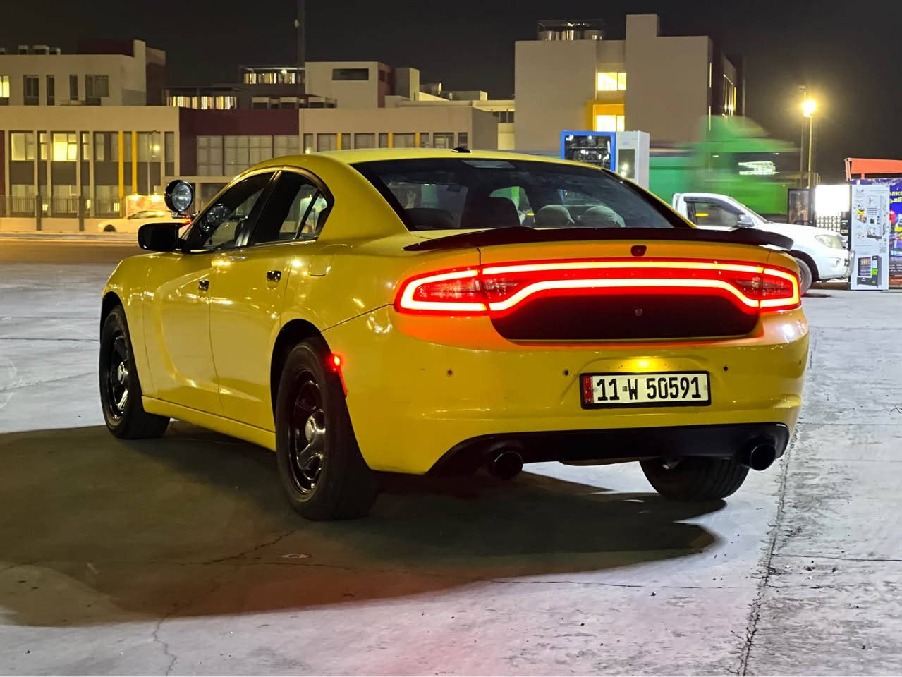 سلام عليكم  جارجر موديل 2021اصل سياره مصفره هياء وغرمات سياره خير من الله ما ناقصه برغي رقم بغداد نكليزي ما بيه لا تبديل ولا كصه  كير مكينه كفاله سياره تحويل ثاني يوم بسمي بوليسيه سياره معروفه مواصفاته سياره تو ويل مكان سياره بصره *********** واتساب متواجد سعر 200وبيه مجال البصرة, العراق
