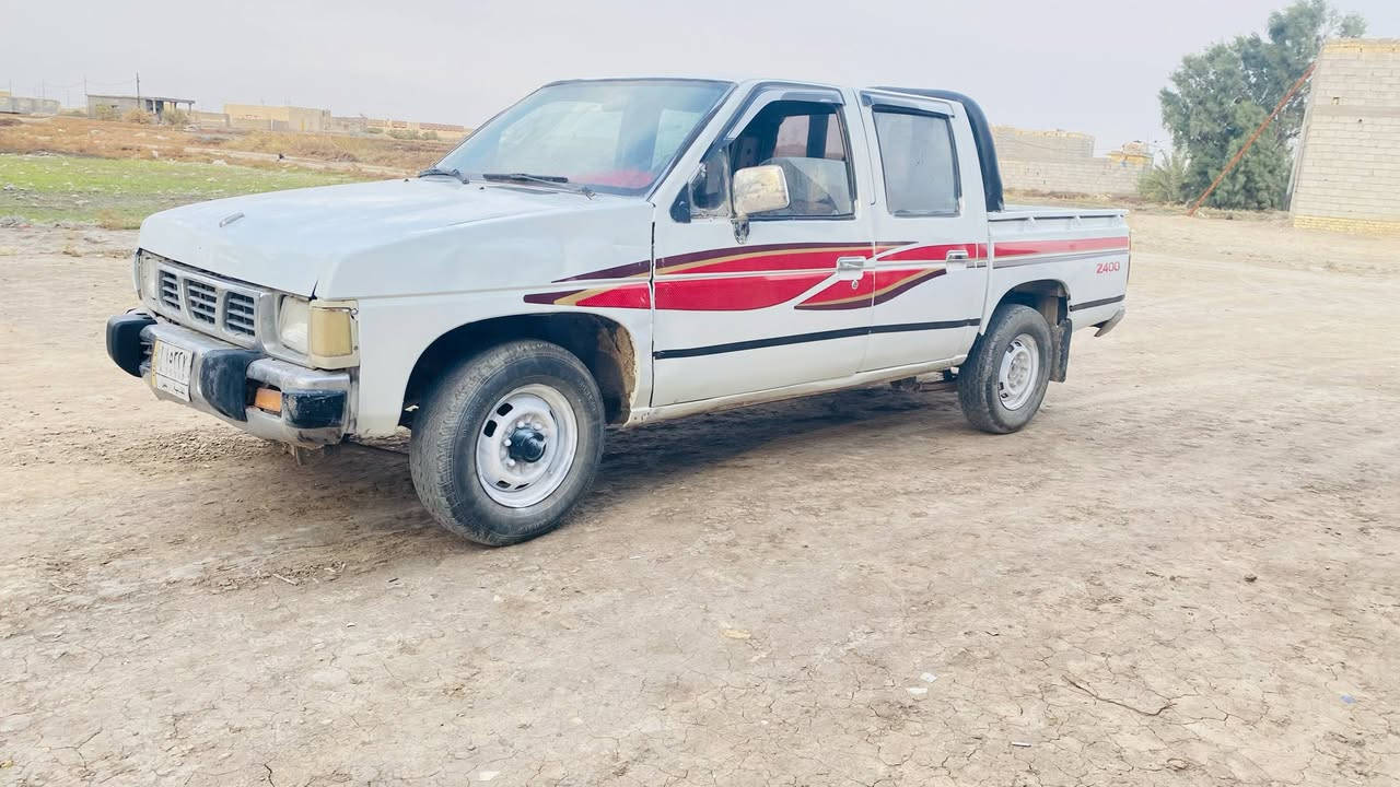 مكلف بنشر خابر صاحب سياره سلام عليكم للبيع نيسان 94 رقم قادسيه مشروع وطني بسمي  شرط تحويل كير ومحرك وشاصي لشرط انضاف مكفولات سياره جاهزه نضيفه لادعمه ولا كلبه صبق حزام جماليه فقط سياره مالت جناي ترايك وين ماتريد سعر 28وبيه مجال *********** مكان سماوه الخضر
