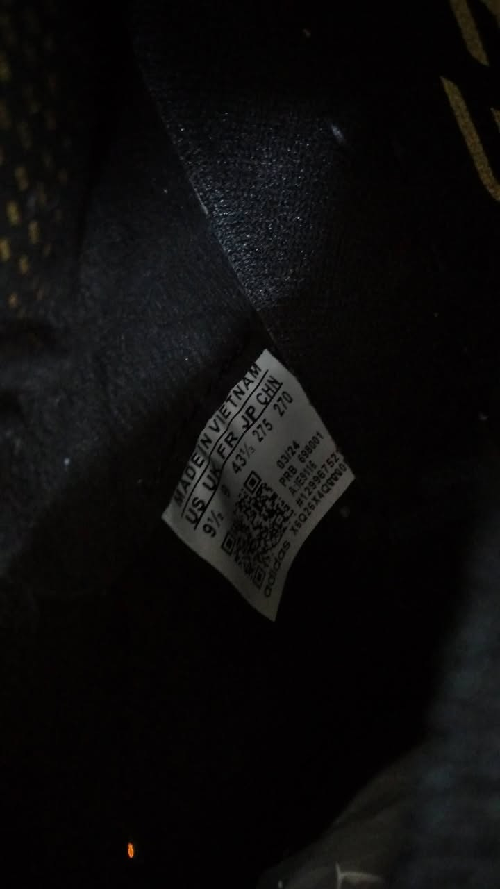 حذاء رياضي أديداس أصلي صنع فيتنام قياس أوربي 43 أعتقد يلبس 42 فقط. غير مستخدم توصيل متوفر تواصل خاص


**إذا كنت صاحب هذا الإعلان وتريد حذفه لأي سبب، رجاءا أرسل رسالة إلى الدعم الفني**