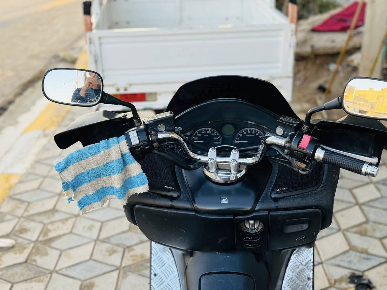 فورزه صفر تسعه مكفولة من كلشي ونظافتها احلى من الصور وين ما تريد شغل وطلع والسعر ع الخاص مكاني الدغارة


**إذا كنت صاحب هذا الإعلان وتريد حذفه لأي سبب، رجاءا أرسل رسالة إلى الدعم الفني**