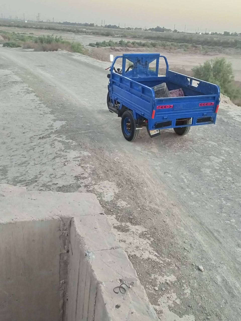 سلام عليكم ستوته مديل 14بدي بدون كصه مكينه جديده  ستوته نضيفه  تواير 3كيه  وراق تعبانه مكاني الفهود تقاطع طار  سعر900وبيه مجال. وهاذ رقمي ***********
