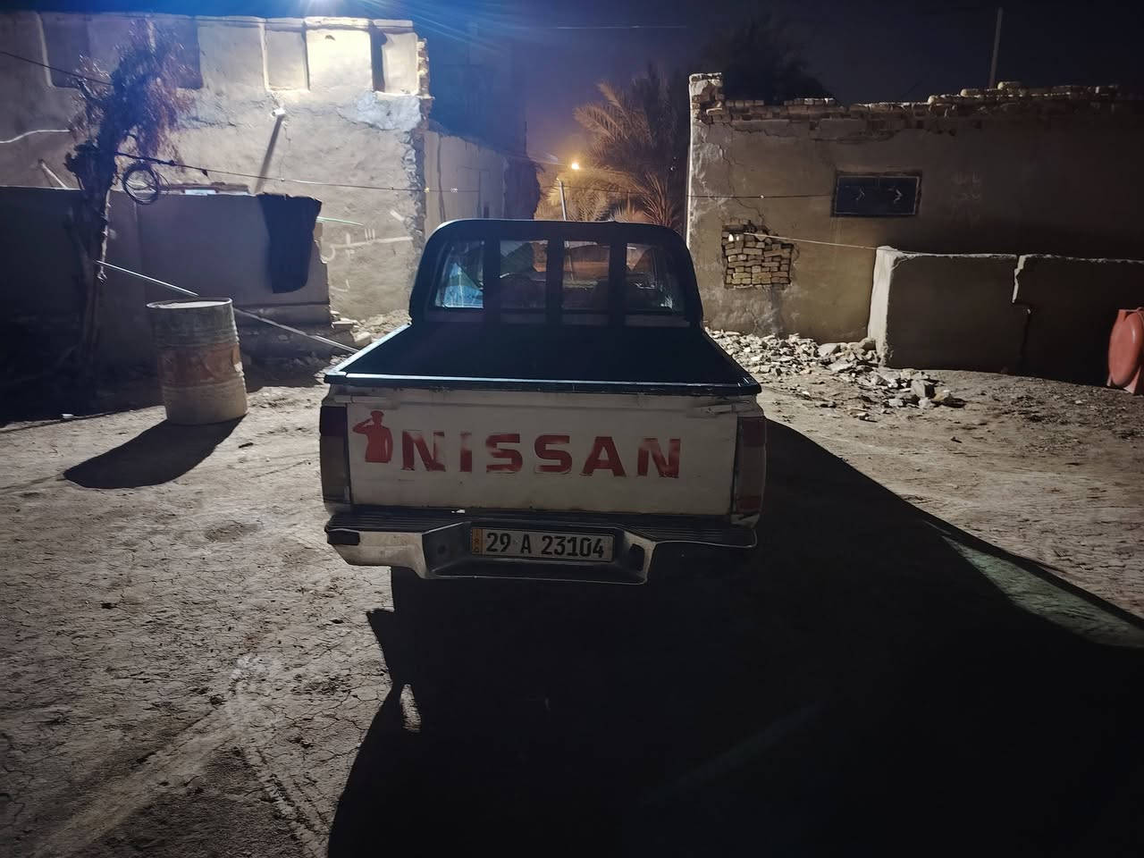 سلام عليكم نيسان 90مداور ثاني يوم سنويه جديده راقم نكليزي سياره خير من الله محرك نضيف كير نضيف ***********
