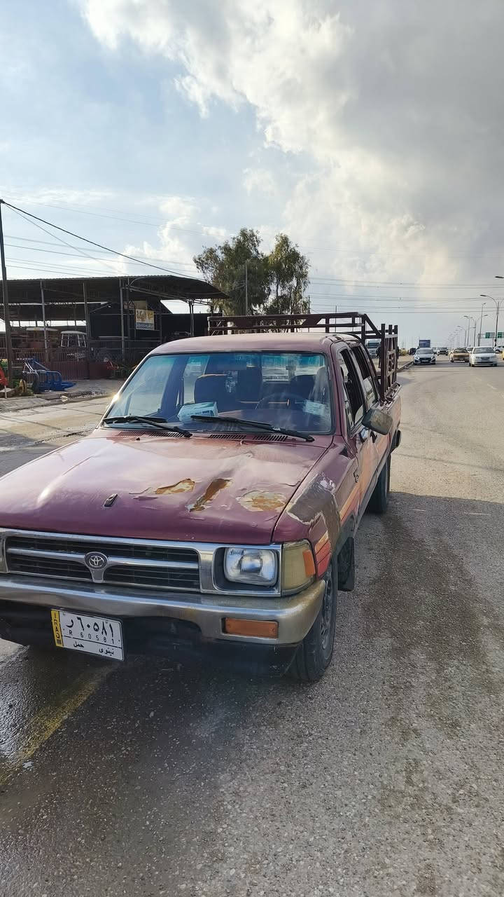 ‏موديل 93 صبغ حزام بدون دواخل كير ومحرك وشاصي شرط تايات وطخم جديد
‏للاستفسار
‏واتساب‪***********‬
