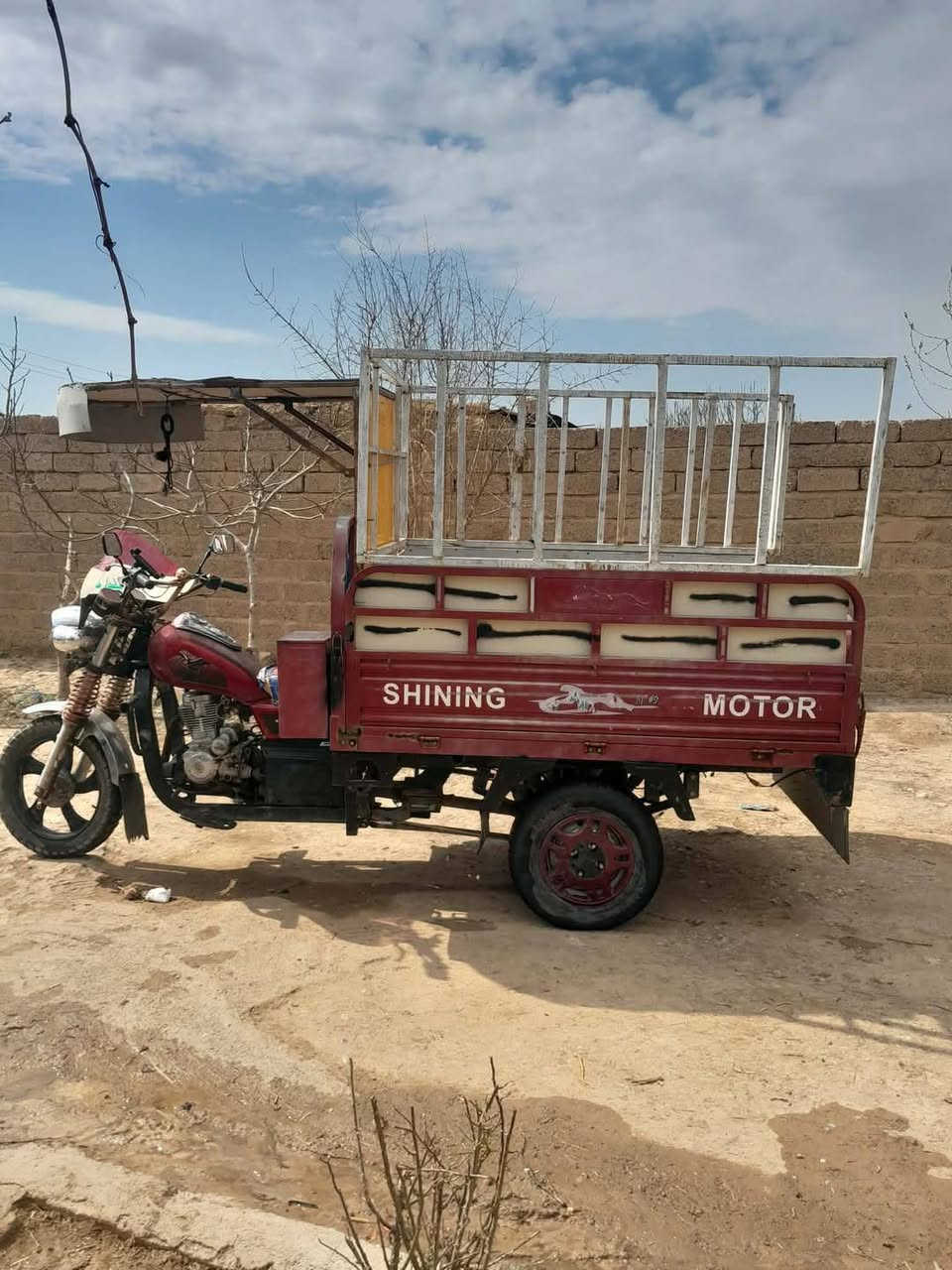 ستوته تاخذها شرط السعر850 وبيها مجال حق جيتك *********** مكلف بالنشر صاحب الستوته على الرقم مال الموبايل
