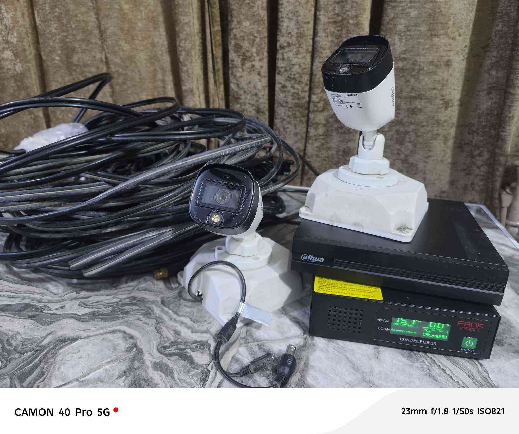 كامرتين دهوا 
واير مسلح نحاس أمتار ٦٠ متر مع فيش كامل 
مع دي في آر تسجيل شهر 
مع يو بي إس 
صوره وصوت تصوير ليلي فول كلر ملون بغداد, العراق


**إذا كنت صاحب هذا الإعلان وتريد حذفه لأي سبب، رجاءا أرسل رسالة إلى الدعم الفني**