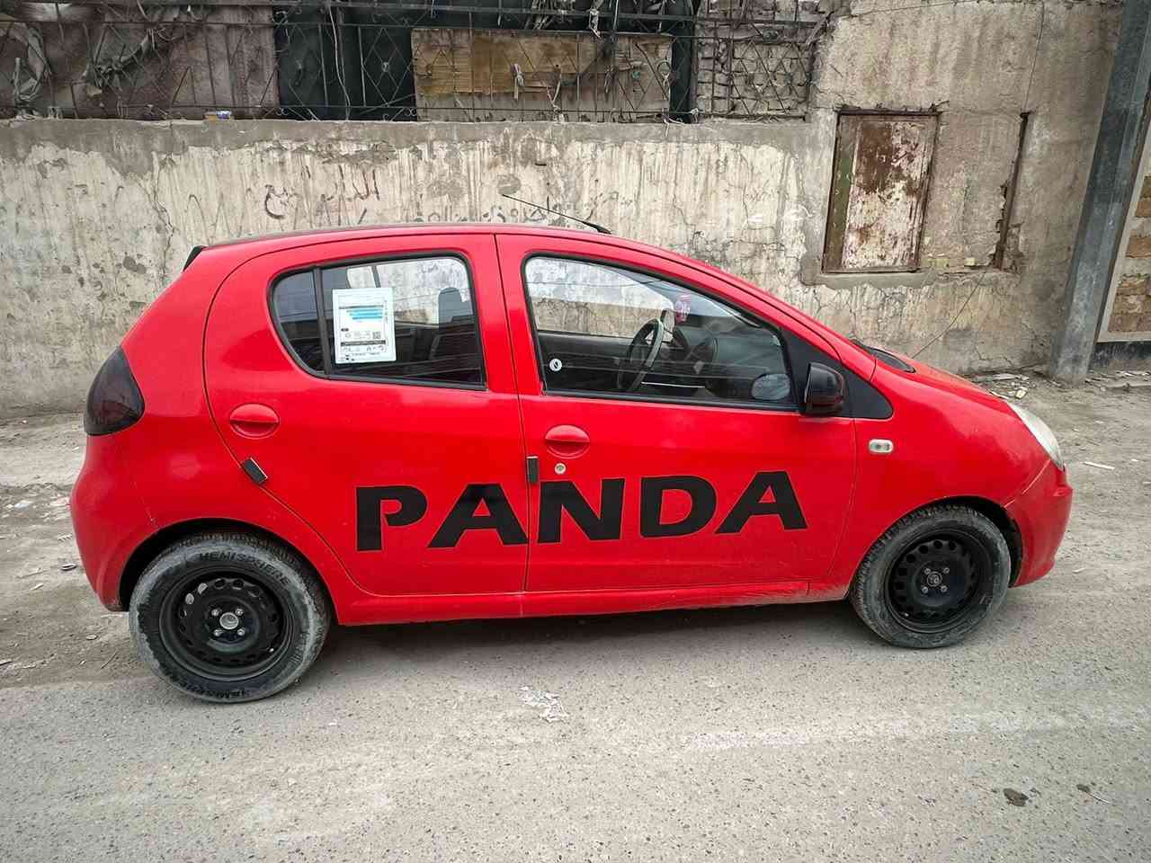 السلام عليكم
باندا 2012
 صدر باتري تايرات جديد 
كير مكينه مكفوله
مكان بغداد الحريه 
السعر 50
***********
