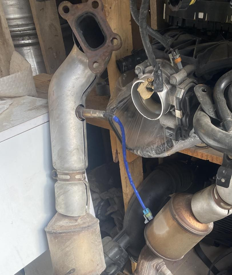 ادوات كمارو ٢٠١٤ ٢٠١٥
ادوات كمارو تفصيخ اخو الجديد 
گشر ، دواخل ، كهربائيات وميكانيك
الاعلام شارع البداله كراج سيف المهندس
*********** موجود واتساب
اخوكم مولا
