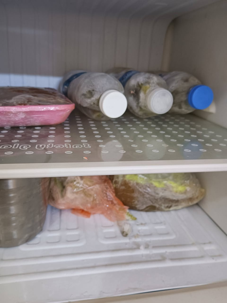 ثلاجة عشره قدم ماداخله تصليح وجمدفوك وجوه سعره 125مكان بلحسينيه


**إذا كنت صاحب هذا الإعلان وتريد حذفه لأي سبب، رجاءا أرسل رسالة إلى الدعم الفني**