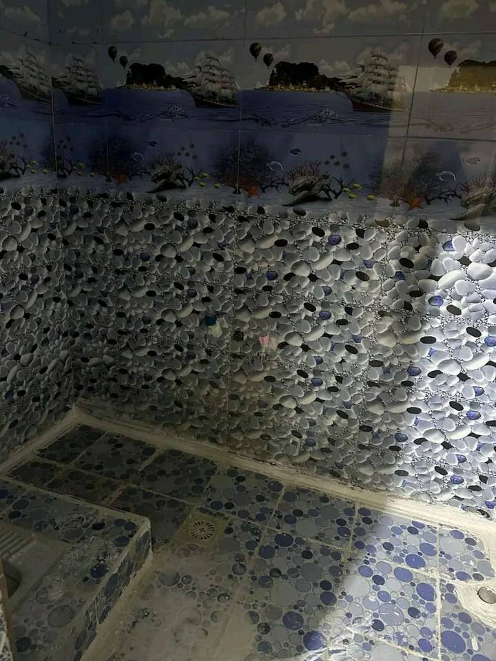 دار للإيجار 🏡  الاجار 250 الف شامل والكهرباء والانترنيت
الموقع 📍حي المهندسين.   
المساحة📌 70 متر طابق واحد 
يتكون من غرفة نوم  صالة ومطبخ  صحيات 
البيت على ساحه وموقع كلش حلو 
ويحتوي على تانكي ماء ماطور ماء خط مولده


**إذا كنت صاحب هذا الإعلان وتريد حذفه لأي سبب، رجاءا أرسل رسالة إلى الدعم الفني**