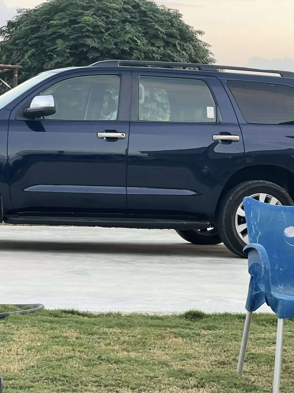 السلام عليكم.  سيكويه البيع.                                             موديل 2009                                                                   
فول مواصفات بلاتينيوم علا فئه باسيكويه                                رقم بغداد بسمي                                                                    السعر.  172 وبيه مجال الطيبين.                                                 مكان السياره الرمادي 
رقم الهاتف *********** 
@إشارة
